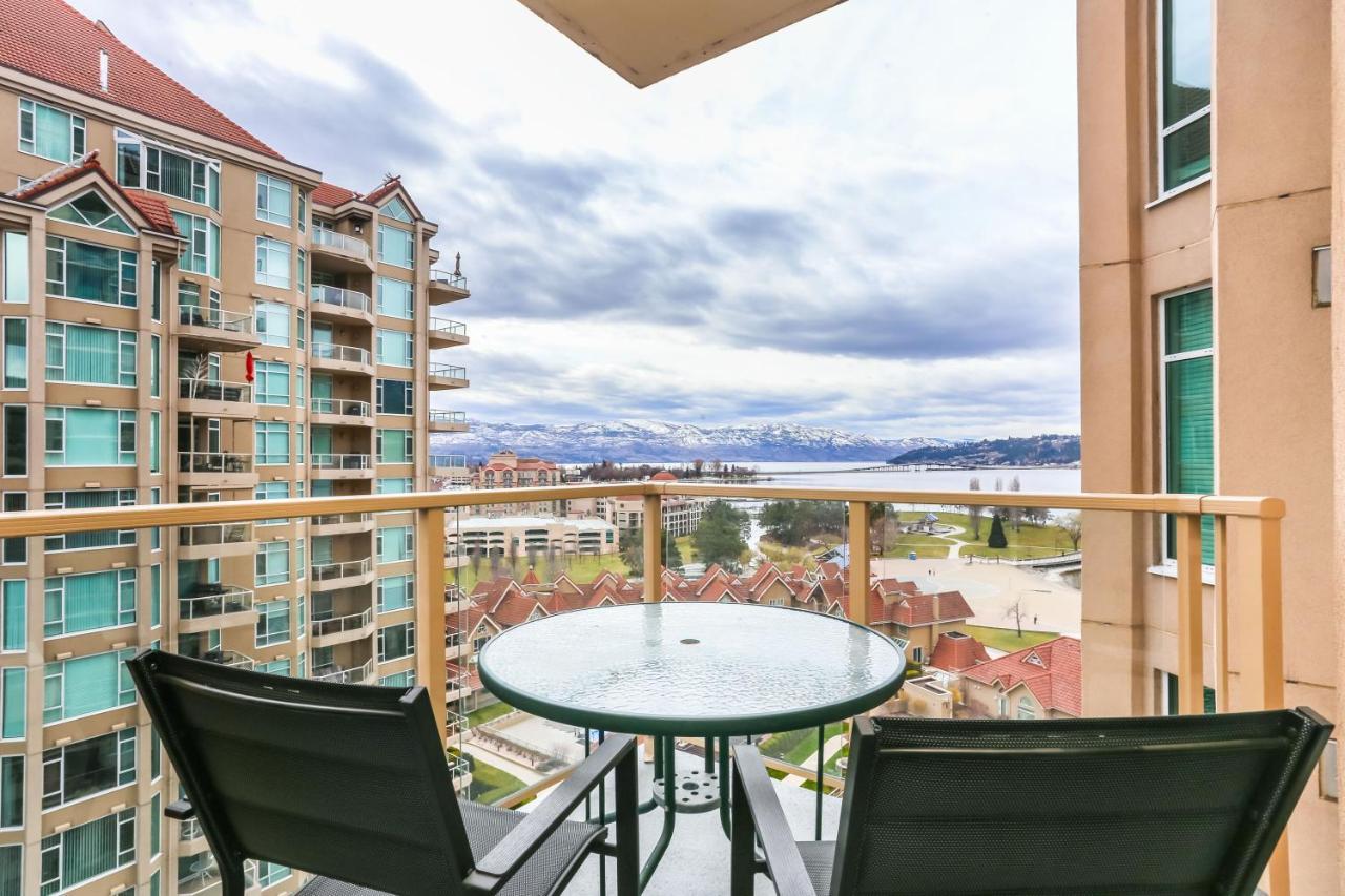Sunset Waterfront Resort By Discover Kelowna Resort Accommodations מראה חיצוני תמונה