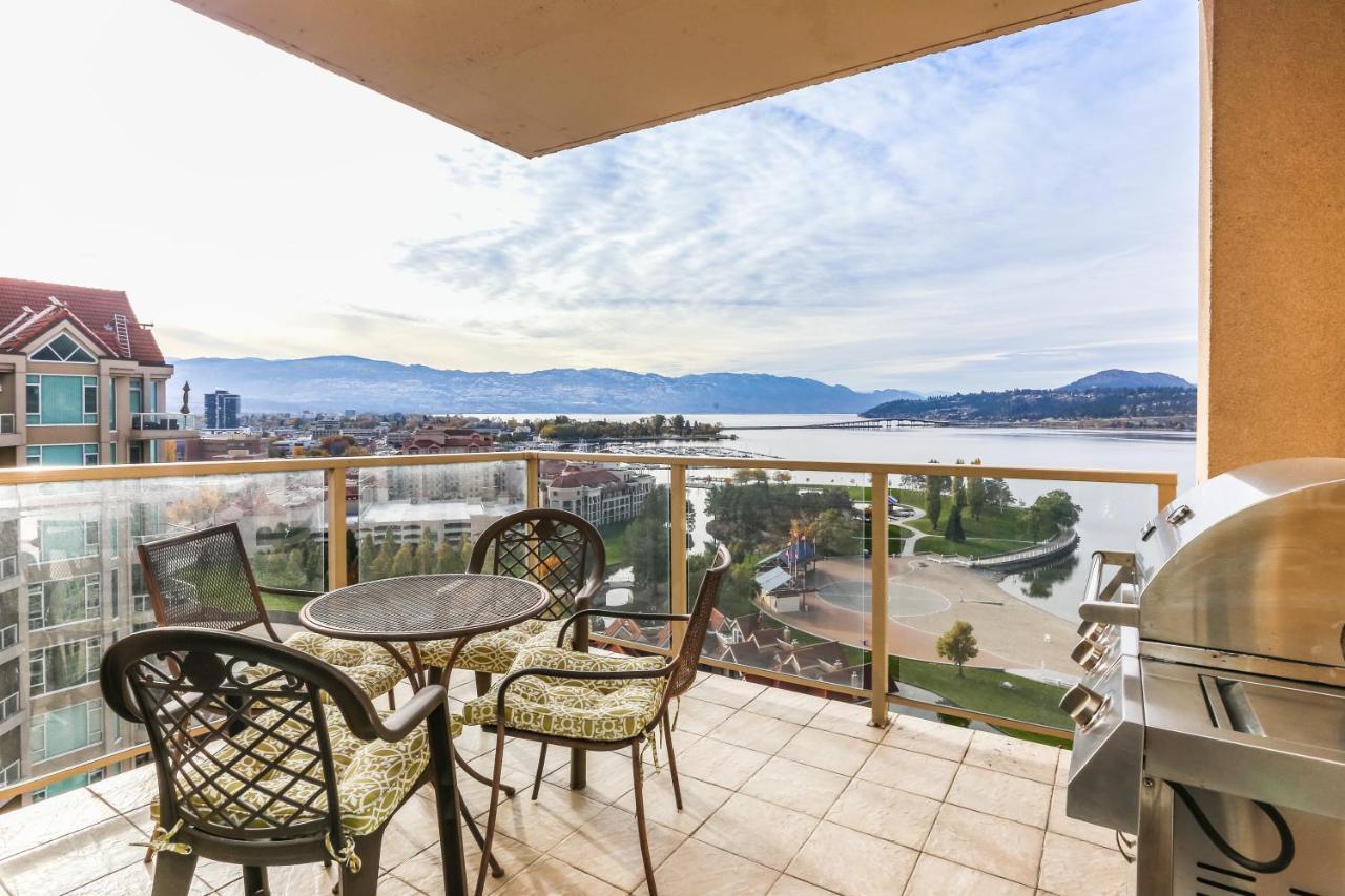Sunset Waterfront Resort By Discover Kelowna Resort Accommodations מראה חיצוני תמונה